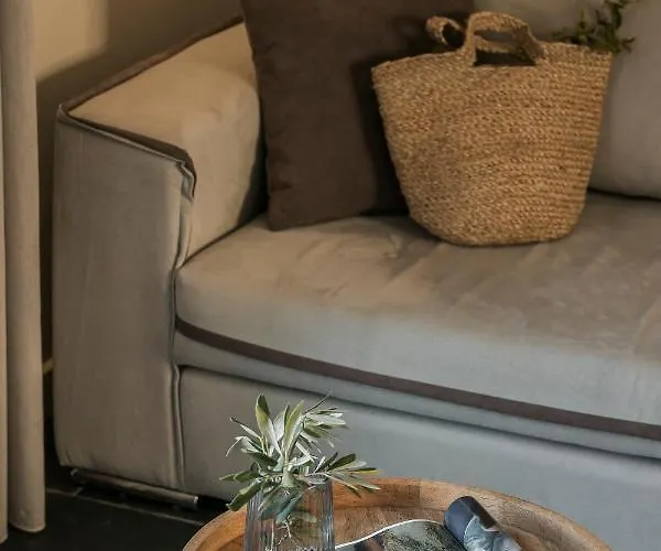 Frg - Cantare Villa Lakíthra